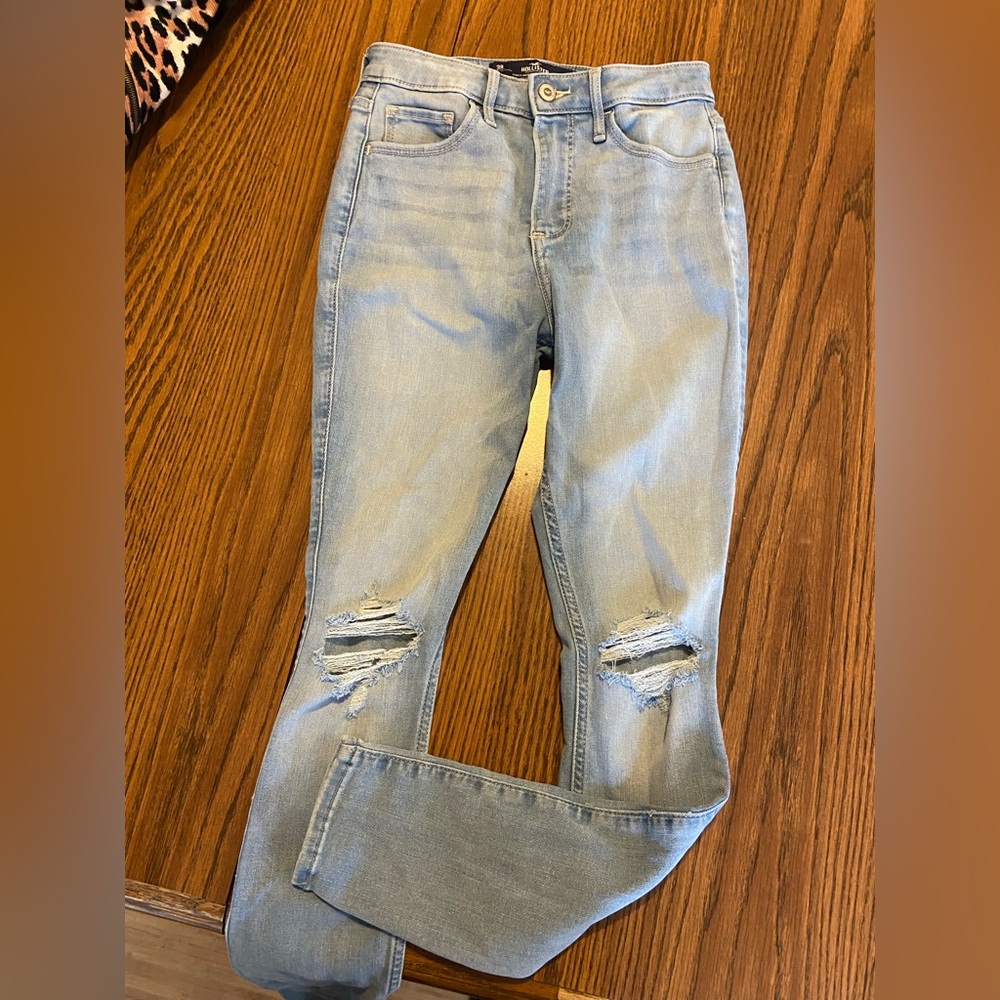 Hollister high-rise skinny jeans